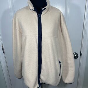 Carolyn Taylor Navy and Cream Fleece Jacket Medium  CB-50